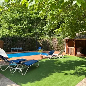 Bed & Breakfast Domaine De Pipangaille