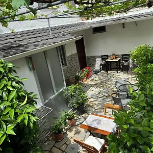 Apartment Double17, Gjirokastër